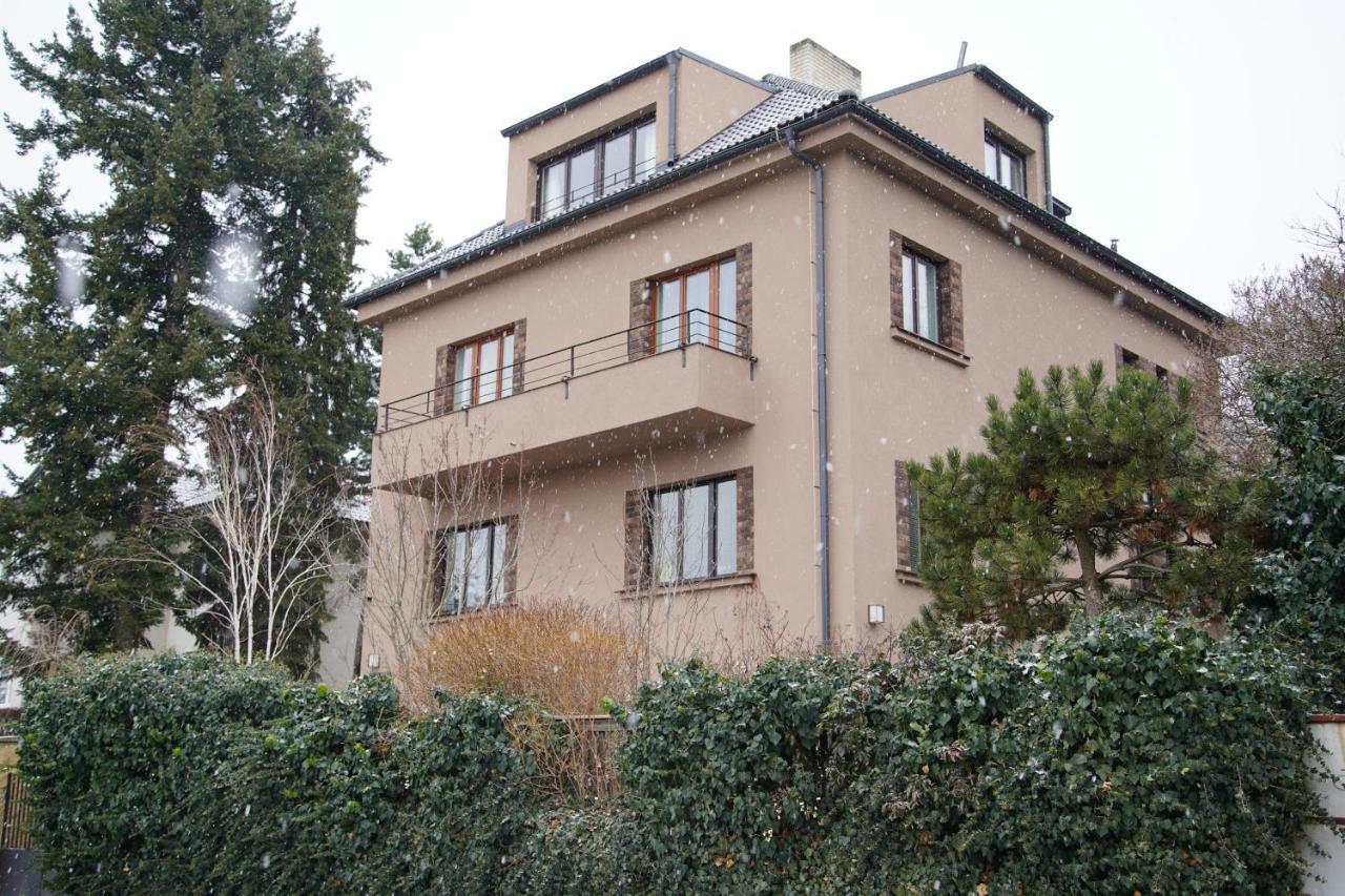 Apartman V Zahrade Praha Troja - Apartment In The Garden Prague Troja Экстерьер фото